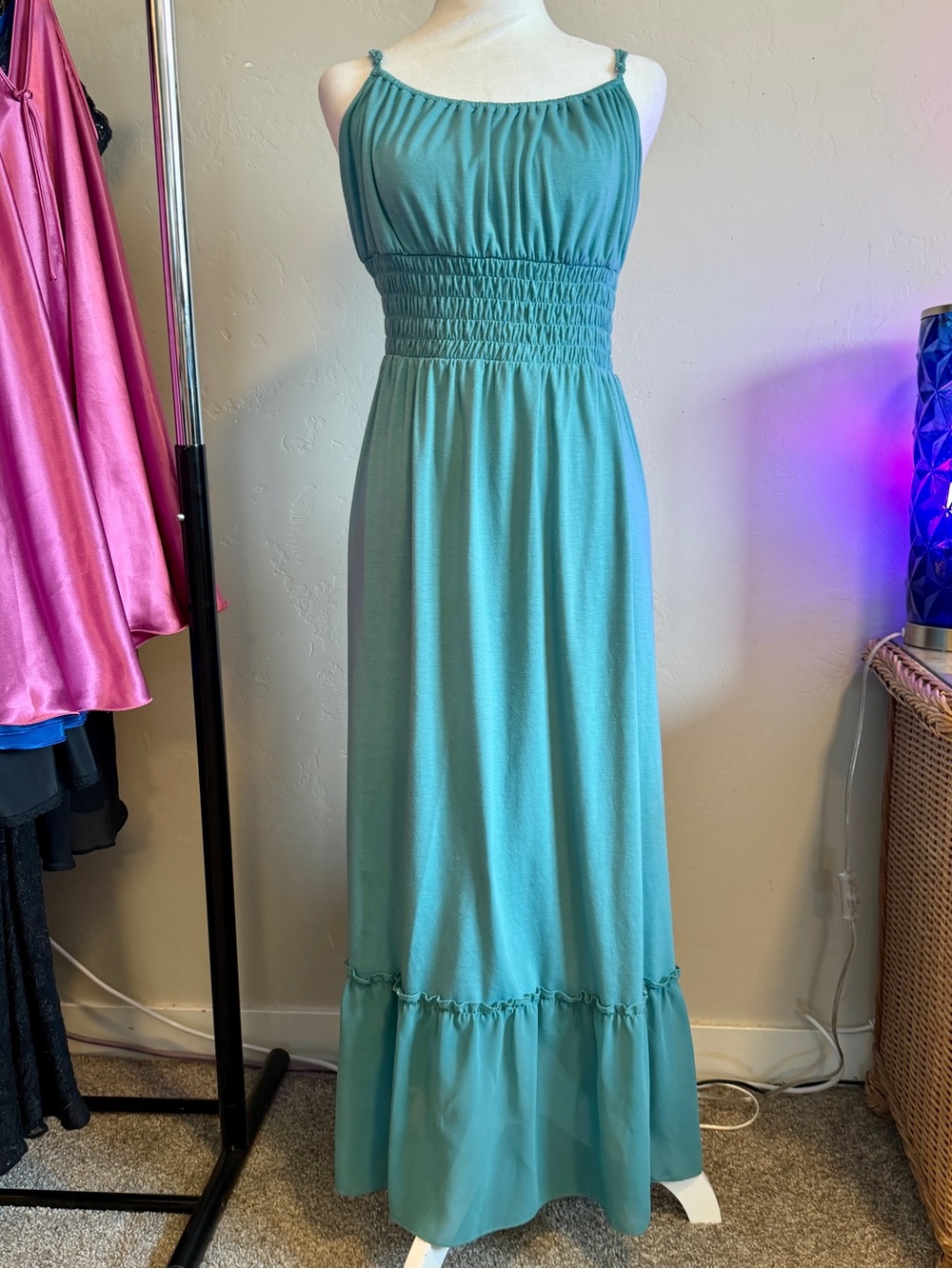 Grace Karen Sleeveless Smocked Waist Maxi Dress in Teal - Size 2XL
